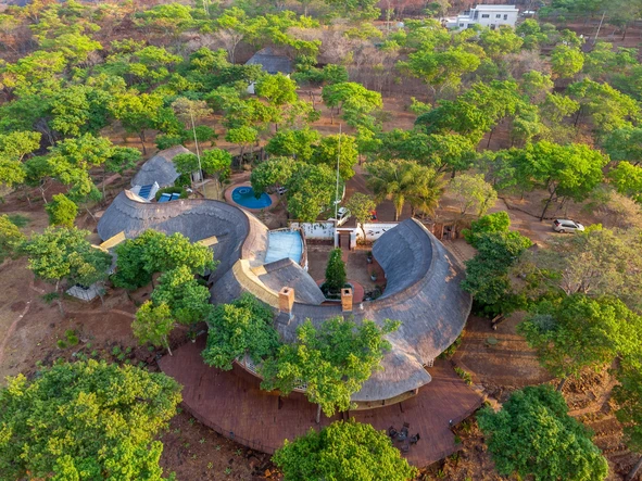 7 Bedroom House