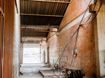 Warehouse & Factory