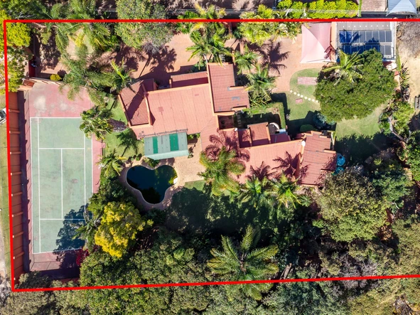 4 Bedroom House