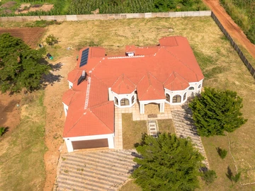 5 Bedroom House