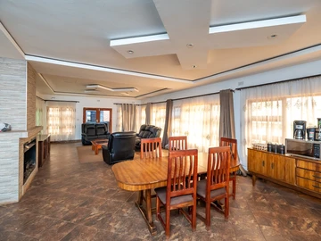 8 Bedroom House