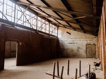 Warehouse & Factory