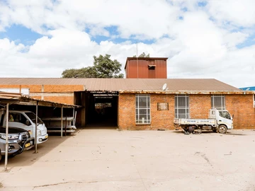 Warehouse & Factory