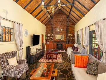 5 Bedroom House